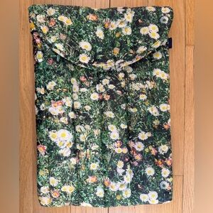 BAGGU Floral Puffy Laptop Sleeve 16"